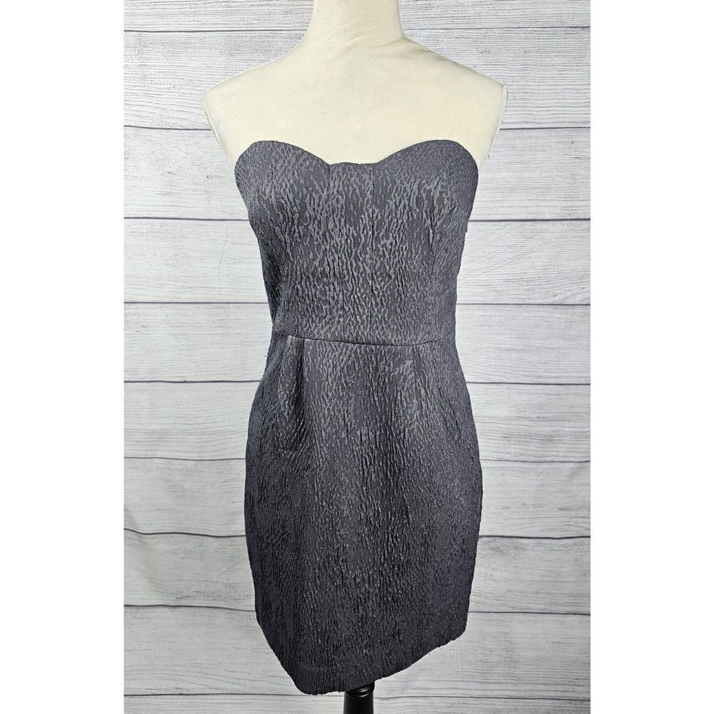 BCBGeneration Textured Pleat Back Strapless Mini Dress Grey Size 4